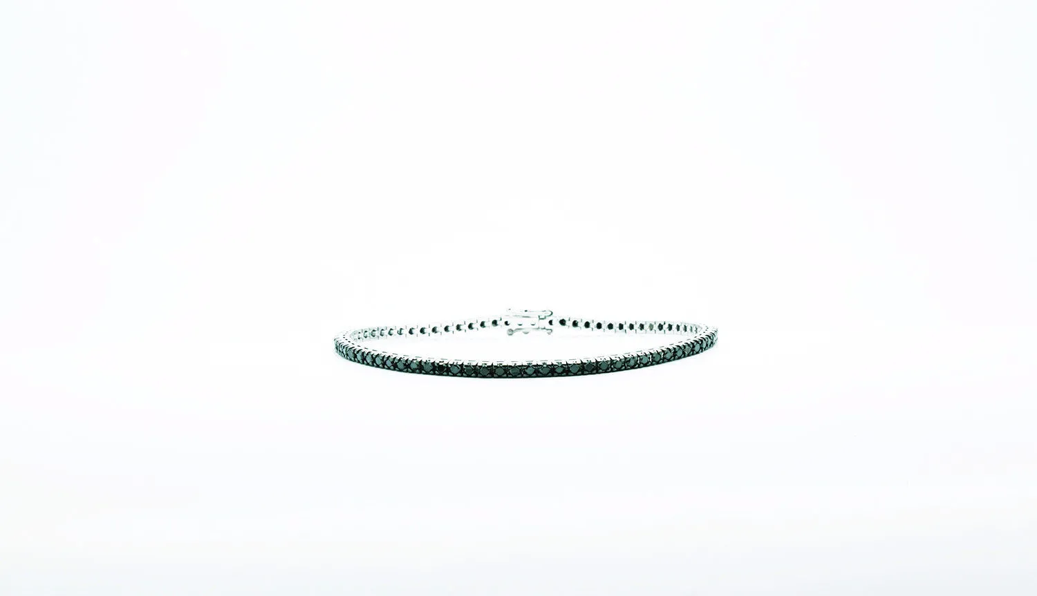 2.70 carat Black Diamonds Tennis bracelet with one white diamond