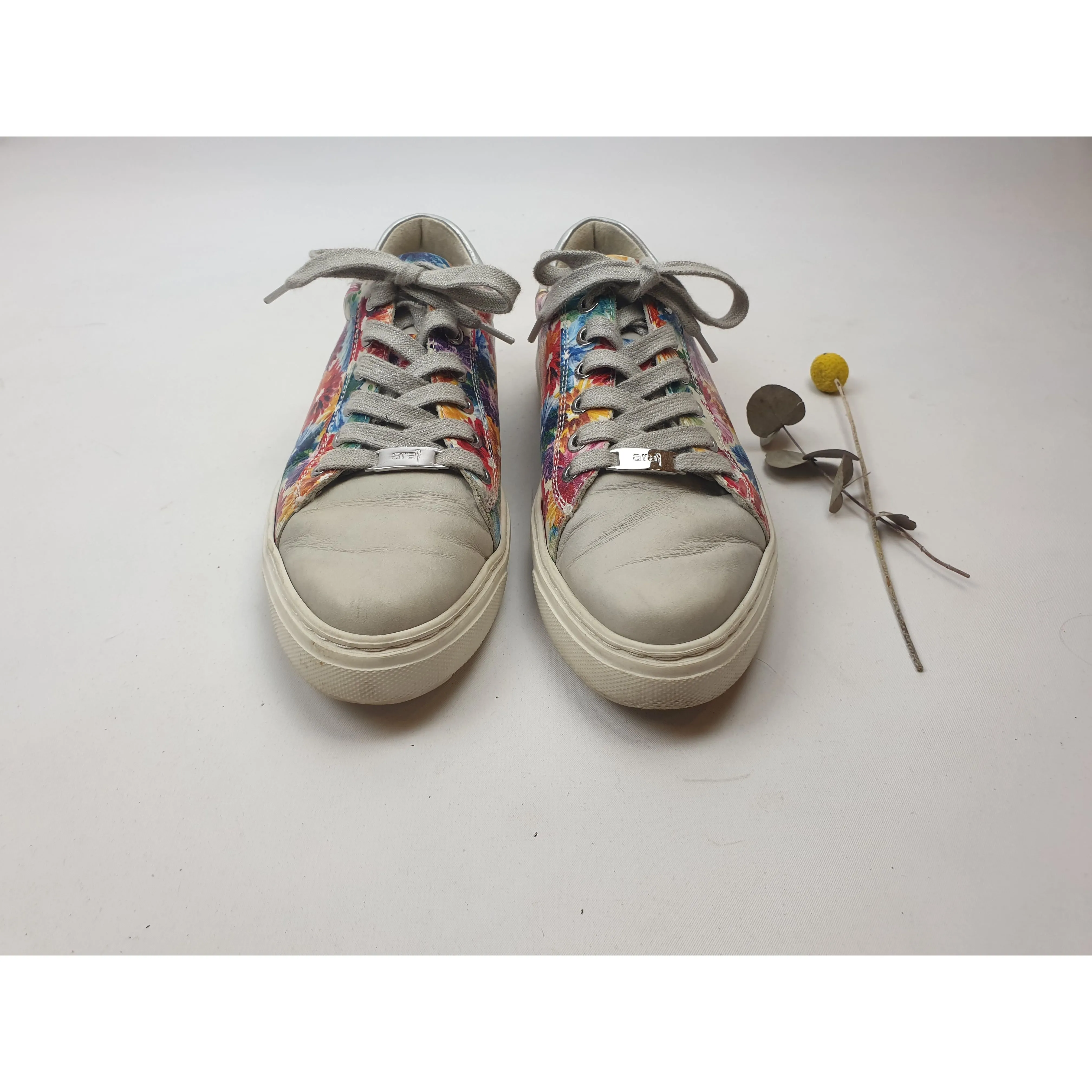 Ara flower print leather laceups with grey toe and sparkly grey laces size UK 6/AU 8