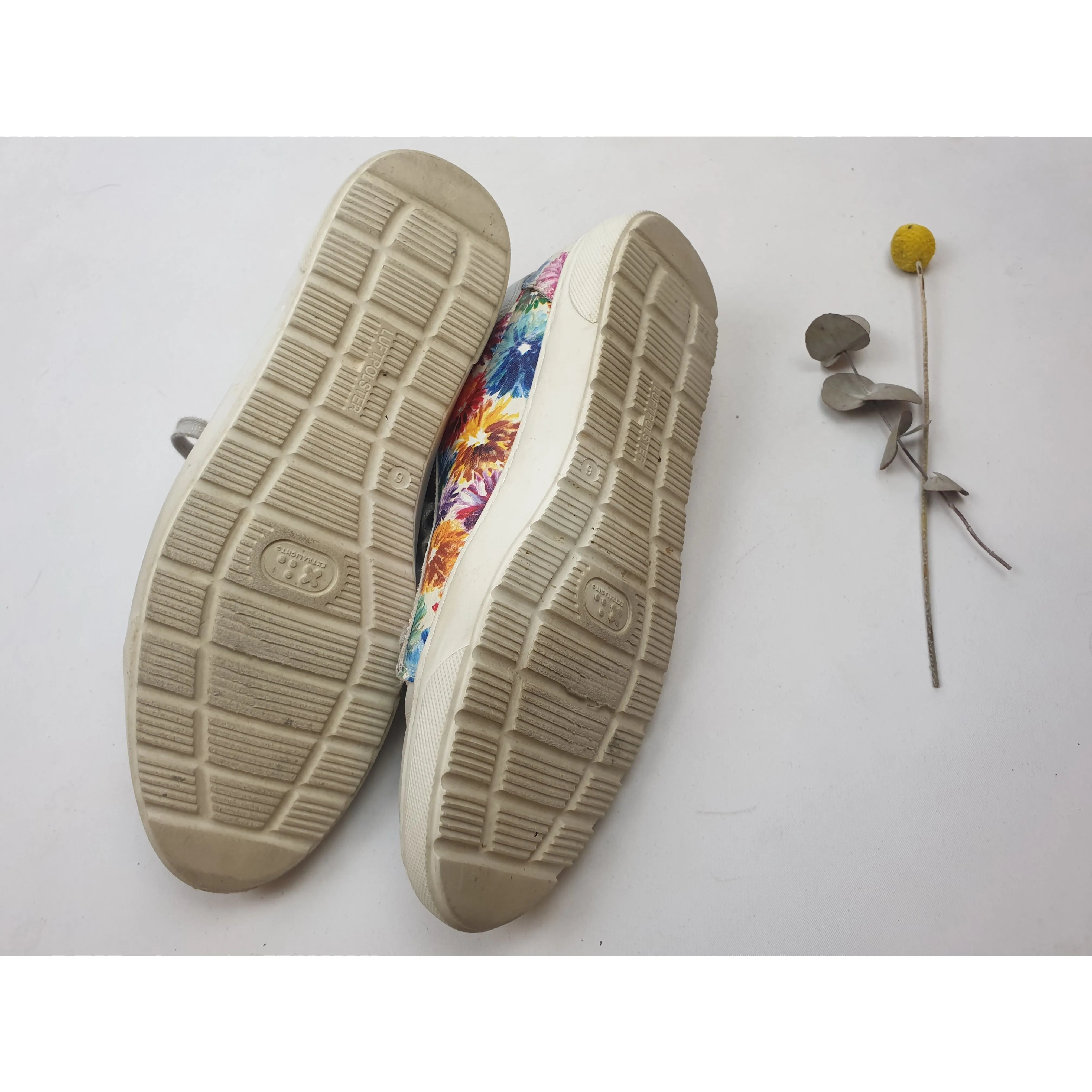 Ara flower print leather laceups with grey toe and sparkly grey laces size UK 6/AU 8