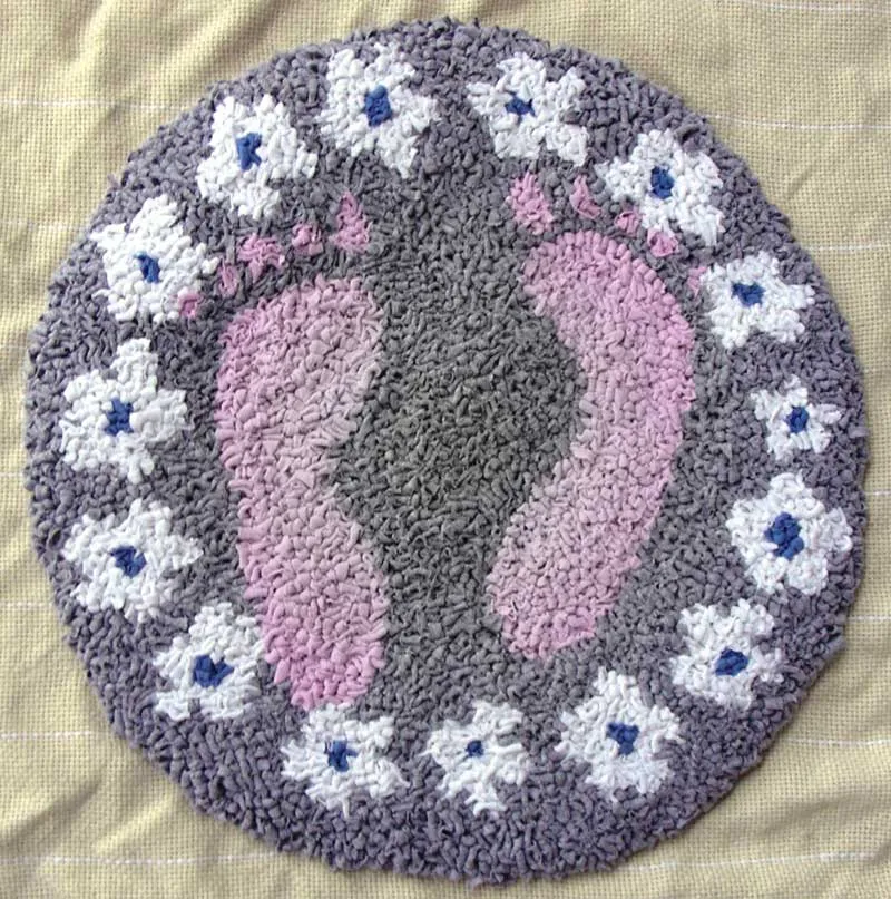 Beach Feet Round Pattern