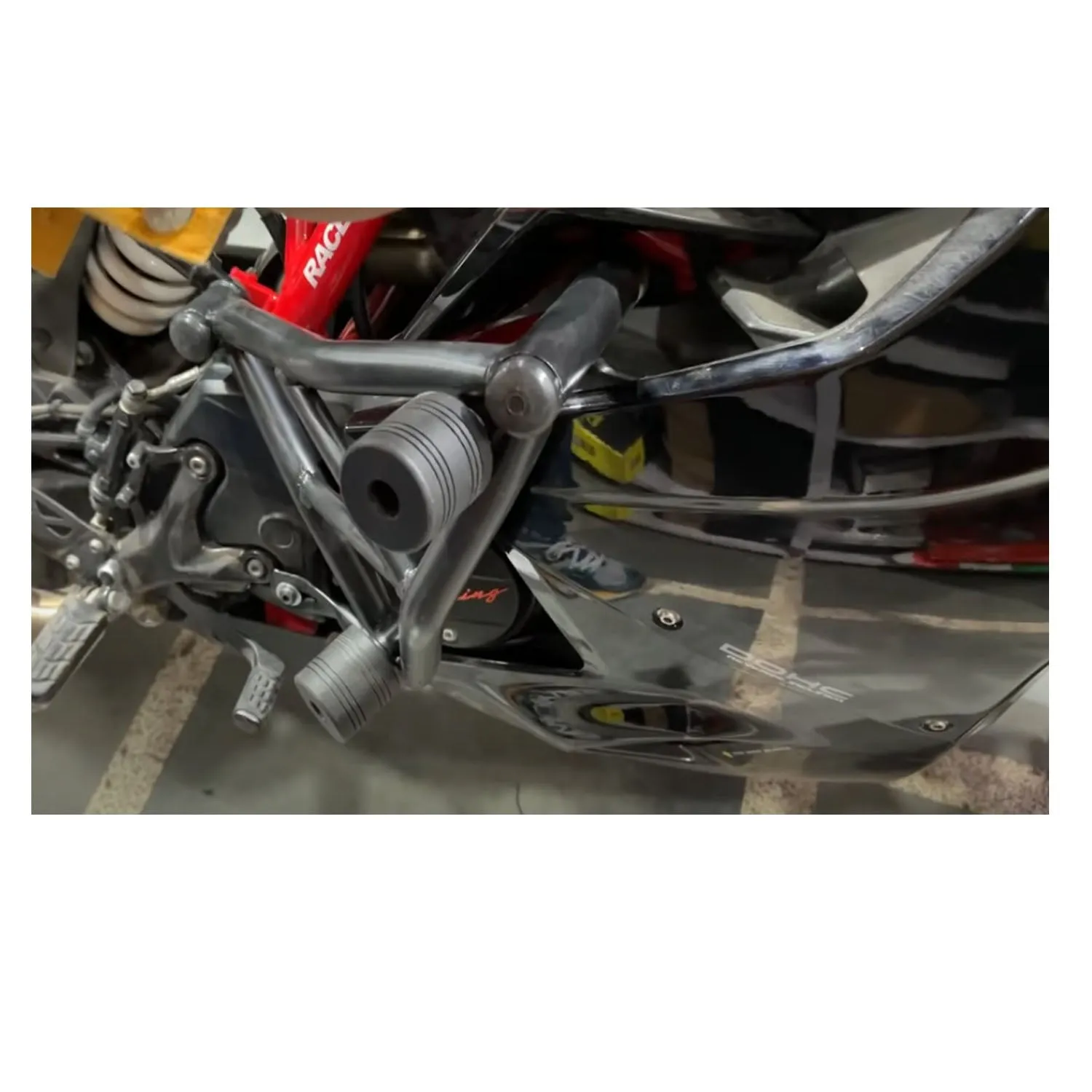 Crash Guard Frame crash Guard with 4 pcs Slider For TVS Apache RTR310