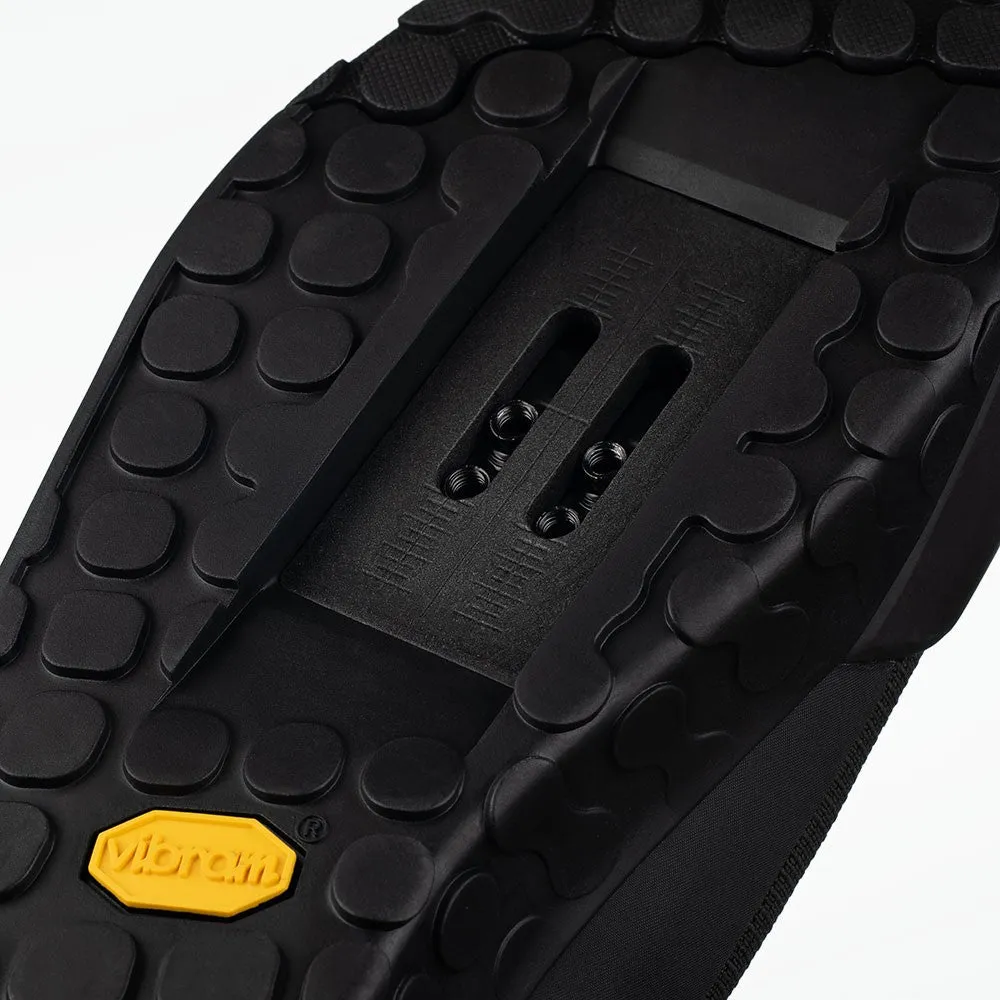 Fizik Gravita Tensor Cleat Shoes Black