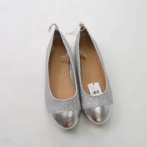 Gap - Shoes (Shoes - Big Kid 2) *new with tag