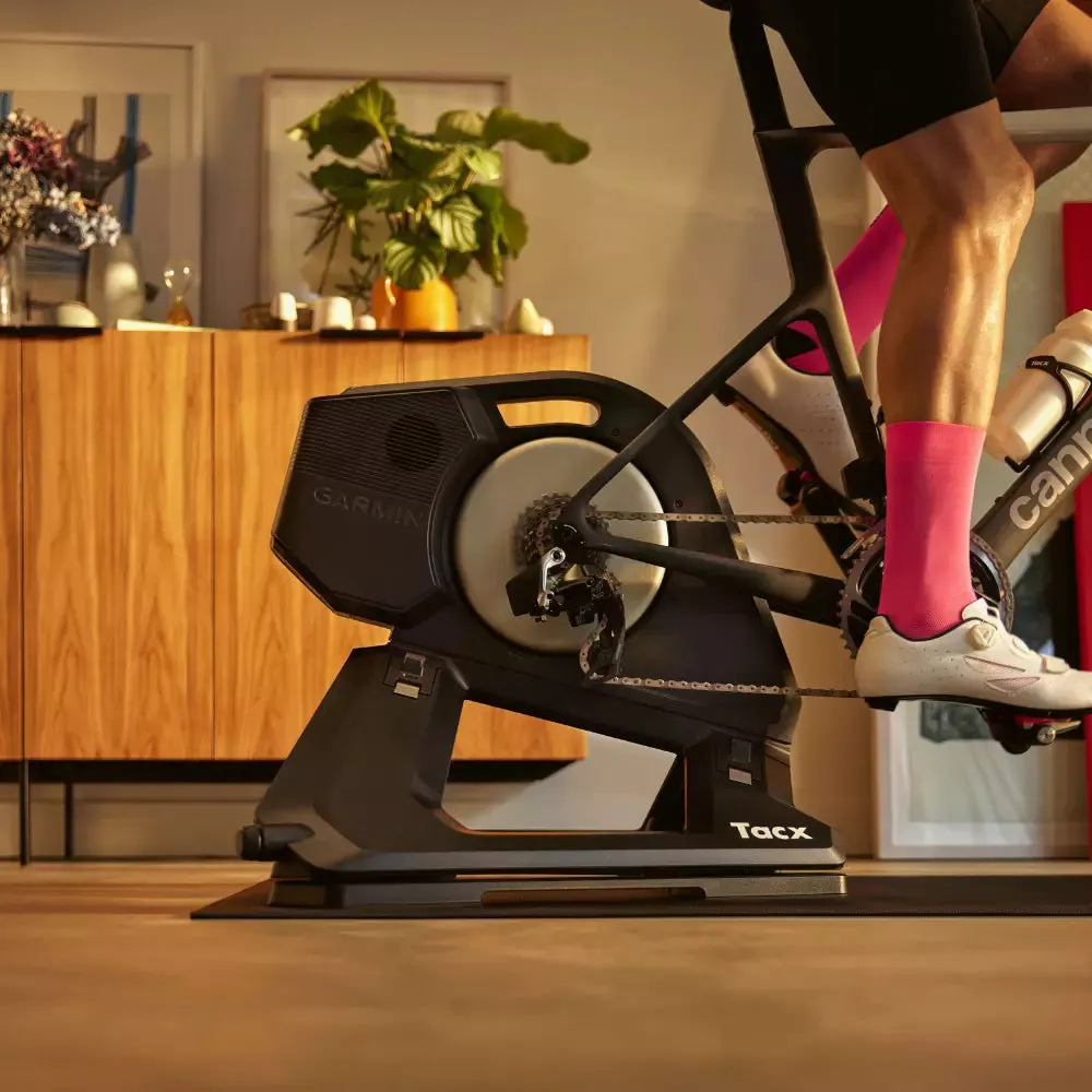 Garmin Tacx Neo 3M Smart-Trainer Outlet