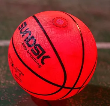Glow-in-the-dark LED Basketball Set and Luminous Net