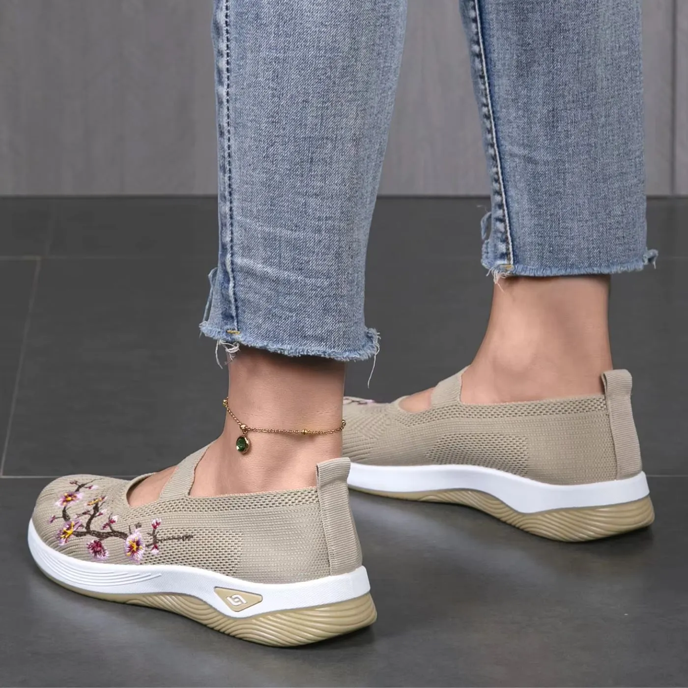 Leonarda® | Stylish, Breathable Orthopedic Shoes
