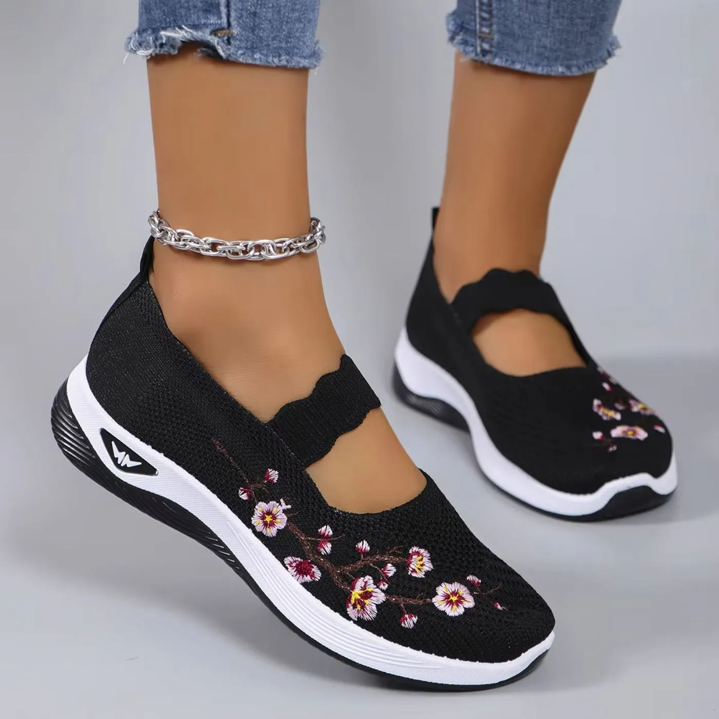 Leonarda® | Stylish, Breathable Orthopedic Shoes