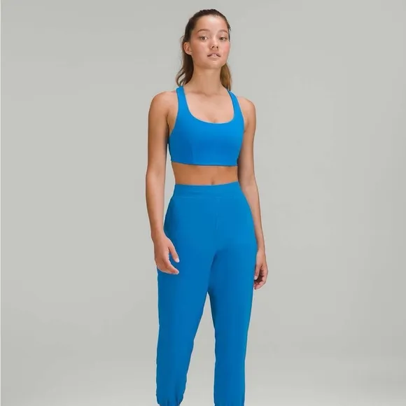 Lululemon Wunder Train Bra *Medium Support, C/D CupBlue Poolside, size 6