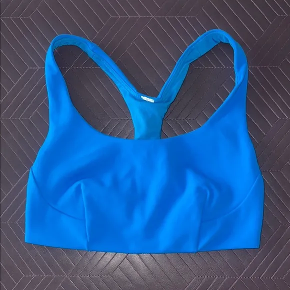 Lululemon Wunder Train Bra *Medium Support, C/D CupBlue Poolside, size 6