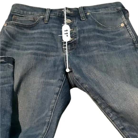 Madewell Slim Straight Jeans: Distressed‎ Button-Front Edition in Wellmoor Sz 27