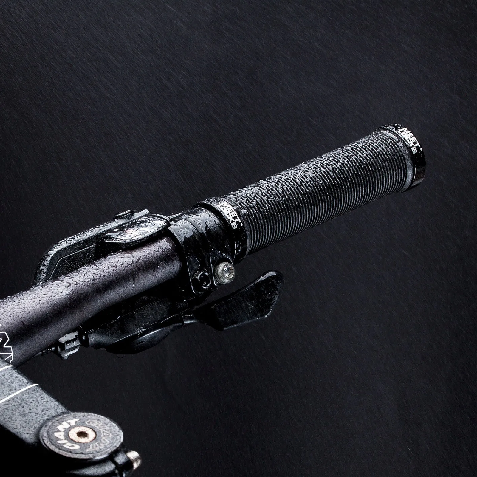 MEETLOCKS Bike Handlebar Grips Double Lock-on for MTB,BMX