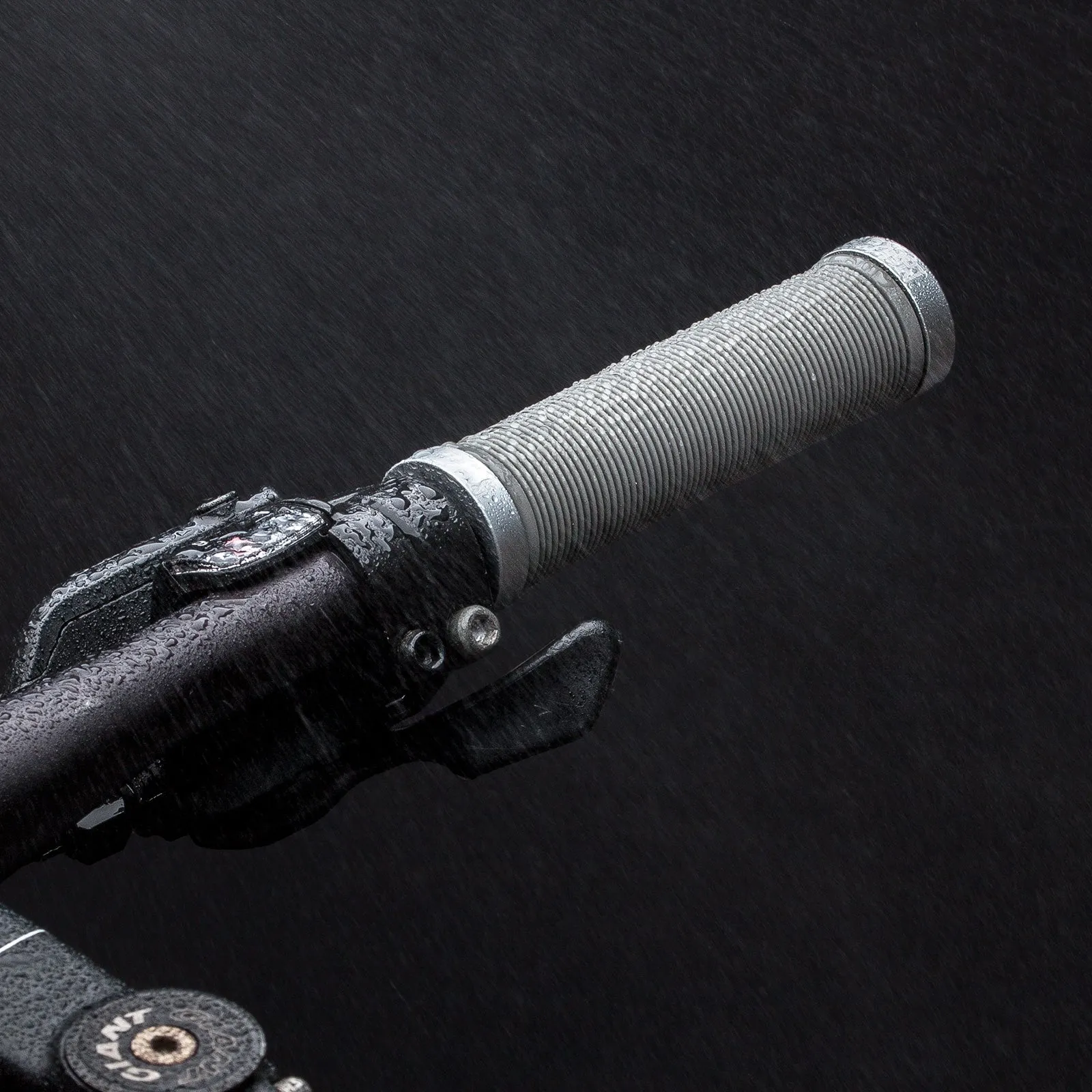 MEETLOCKS Bike Handlebar Grips Double Lock-on for MTB,BMX