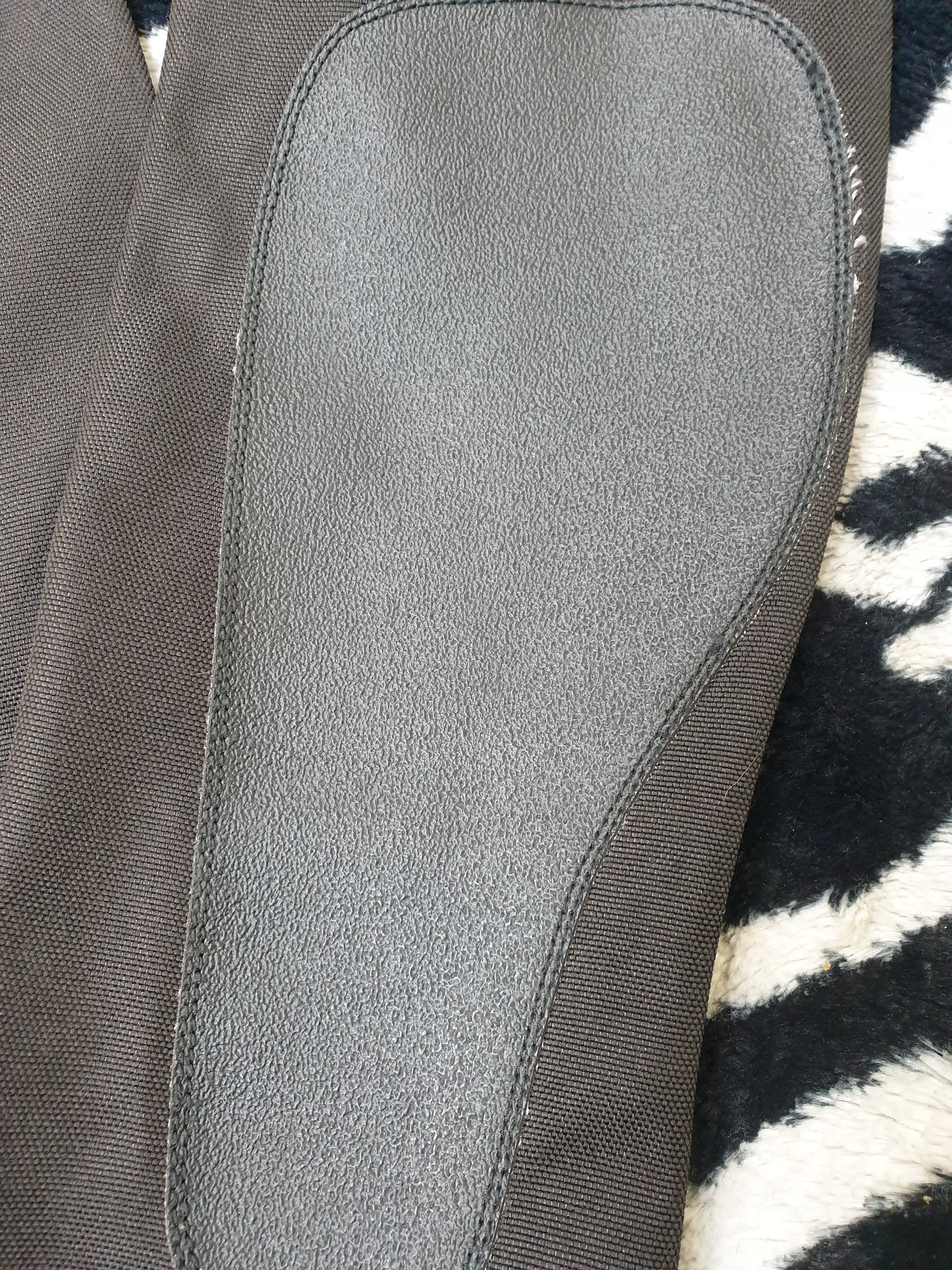 New black XS Mountain Horse chaps