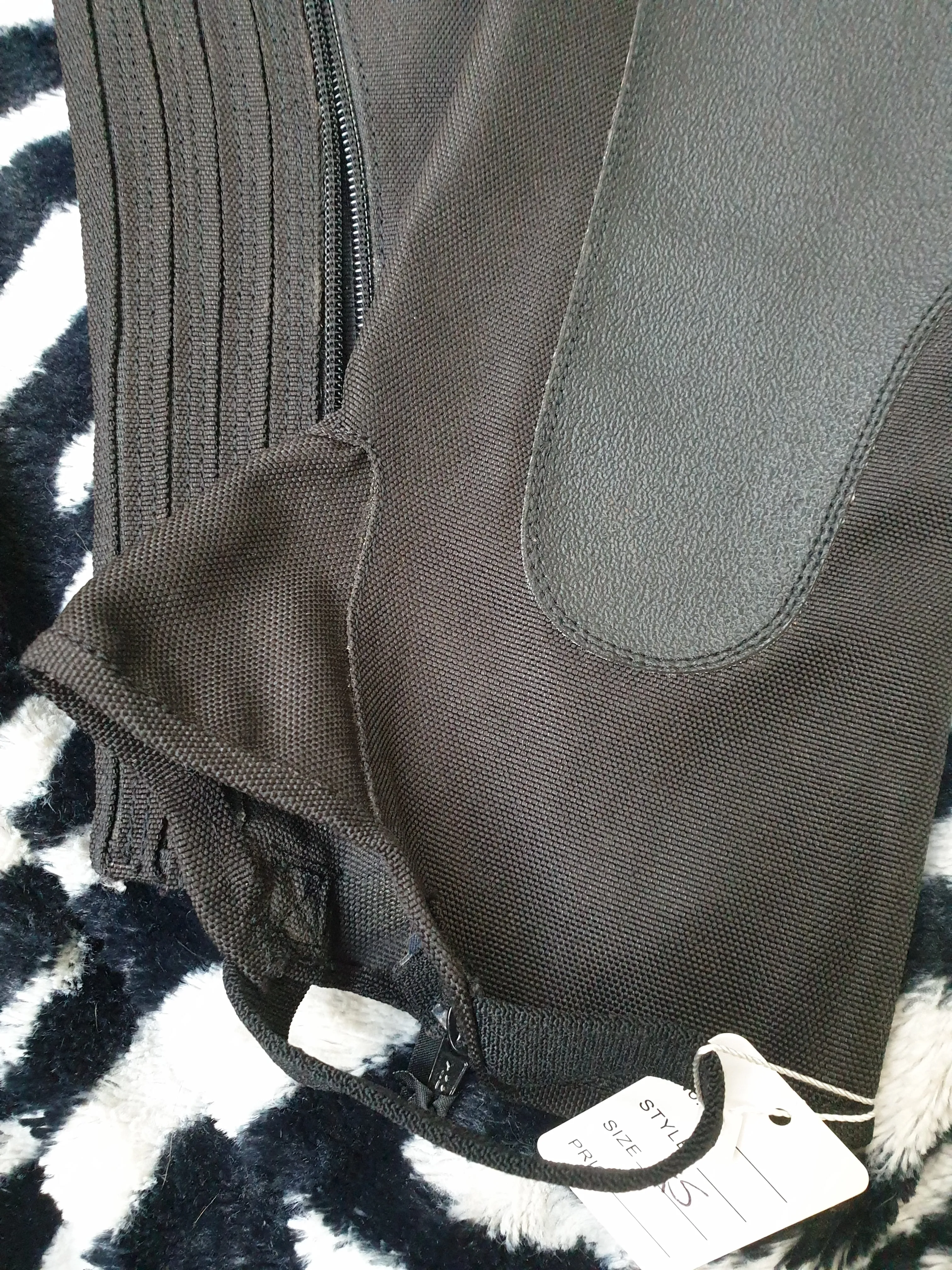 New black XS Mountain Horse chaps