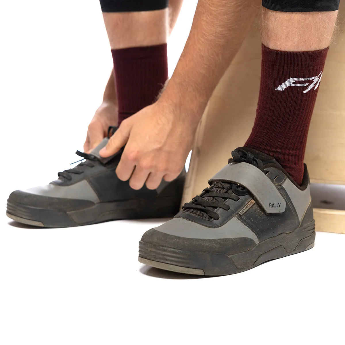 Outland Tech Sock - Heather Maroon