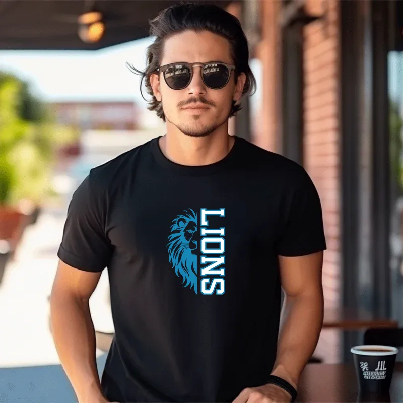 "Lion Fan" Men's Crew T-Shirt