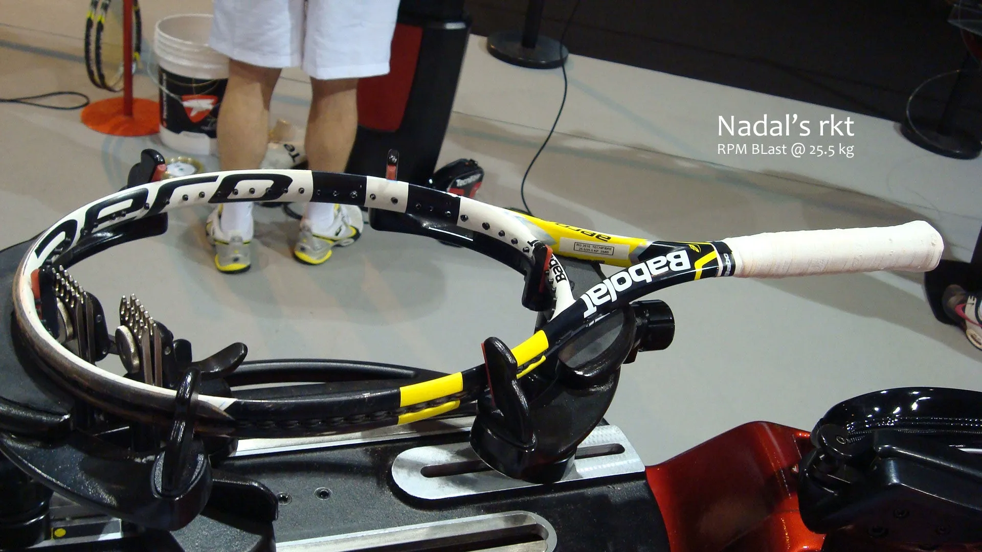 Racquet stringing & service