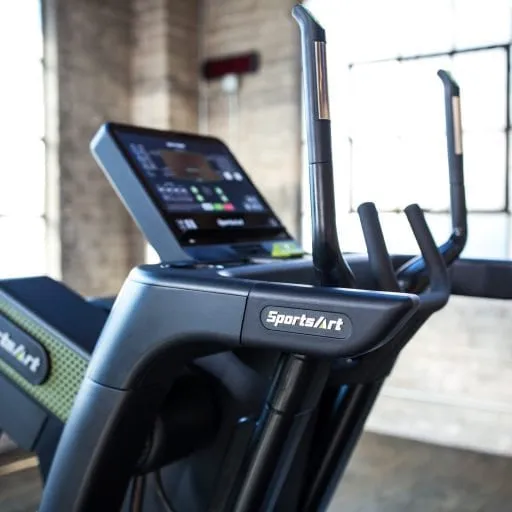 SportsArt G886 VERSO CROSS TRAINER