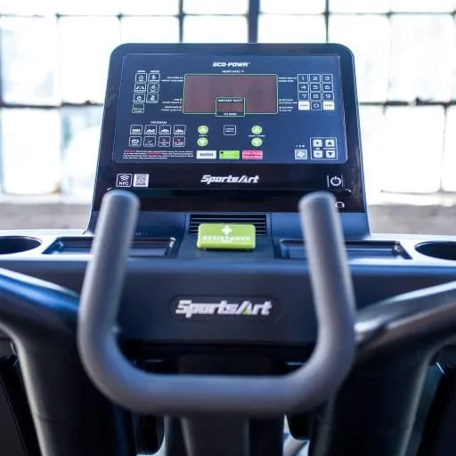 SportsArt G886 VERSO CROSS TRAINER