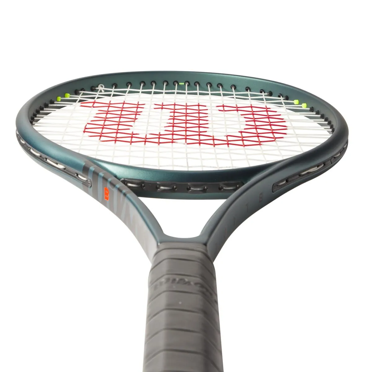 Wilson Blade 100UL (v9)
