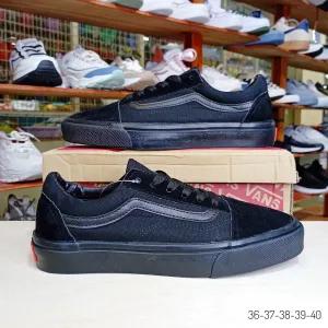 Women's Sneakers