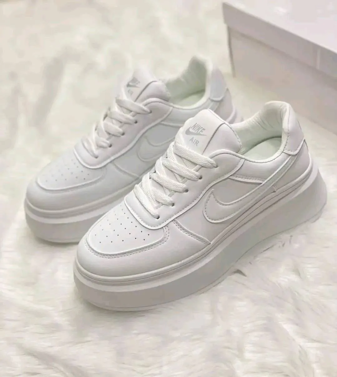 Women's Sneakers