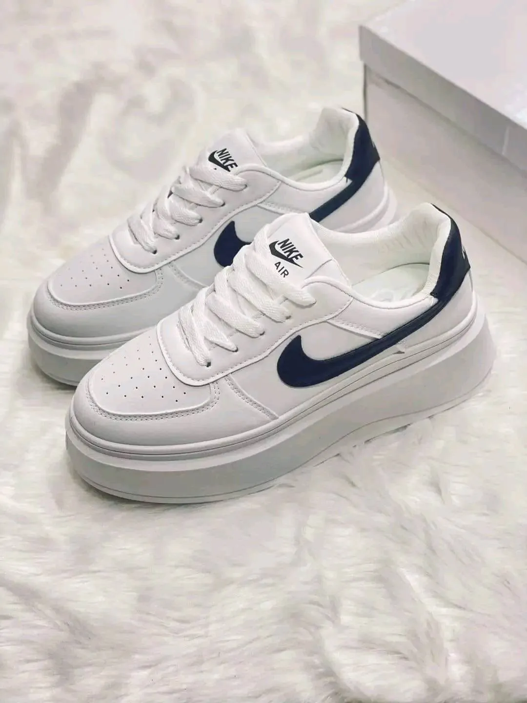 Women's Sneakers